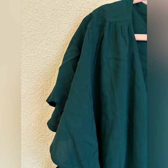 NWT Boutique Dark Green Flutter Sleeve Pleated Peasant Tunic Short Sleeve Top 6X - Picture 3 of 8